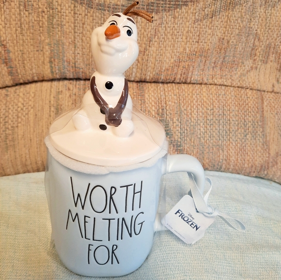Rae Dunn Other - Rae Dunn Olaf Mug